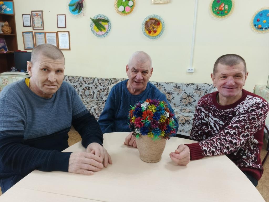 50217 094943 912